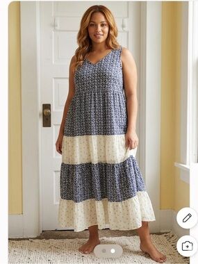 Yak & Yeti Tiered Floral Maxi Dress Size Large NWT Check Measurements below